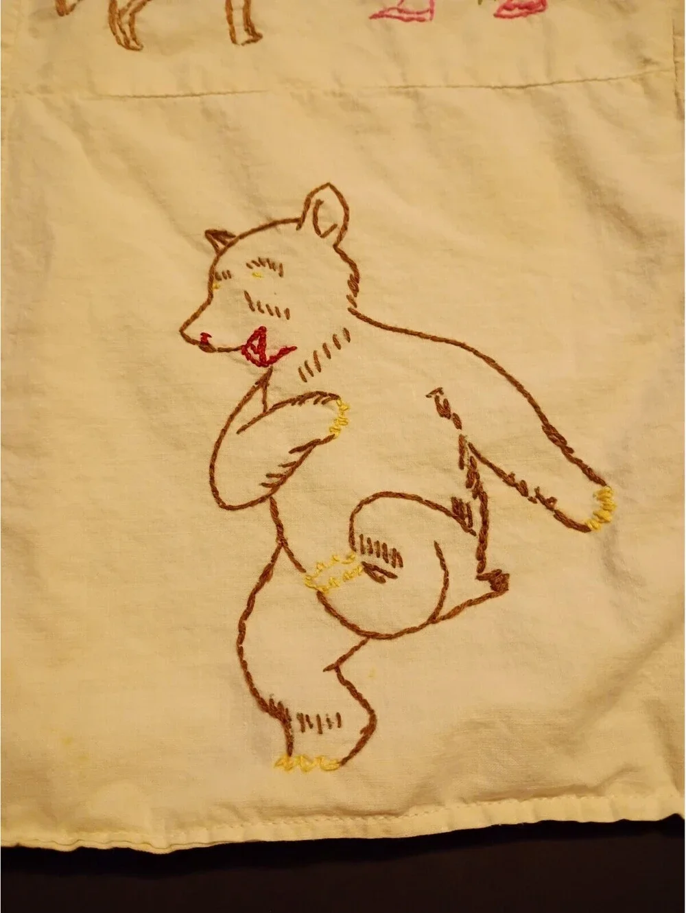 Vintage 50s Handmade Embroidered Baby Doll Quilt Blanket 23x15